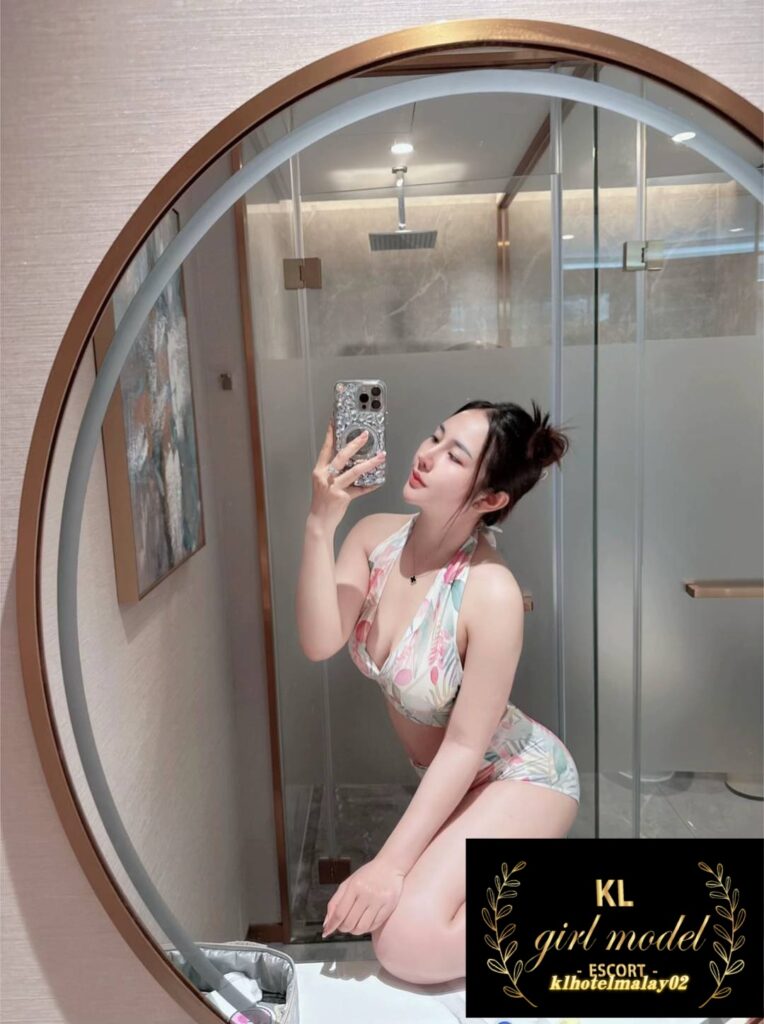 snaptik_7523988596076891409_0